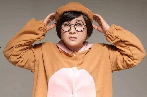 女主娱乐圈吃瓜被读心,女主吃瓜成谜,读心技能意外曝光